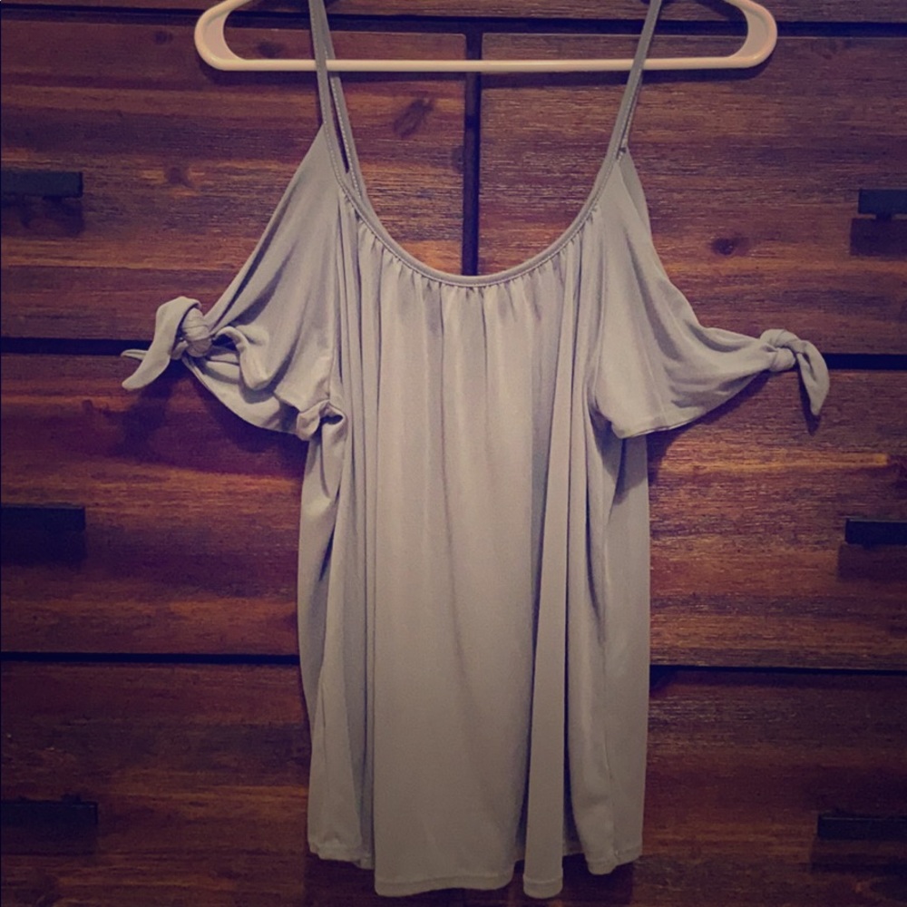 Francesca’s Alya Cold Shoulder Tank Top